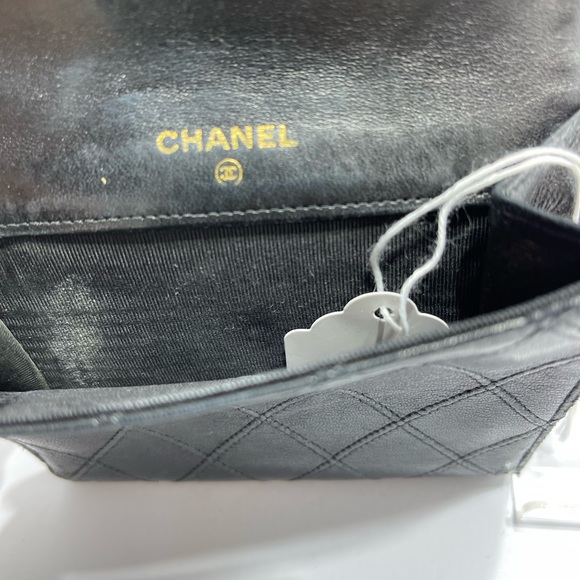 Chanel Quilted double flap wallet  in black lambskin leather. - Picture 7 of 16